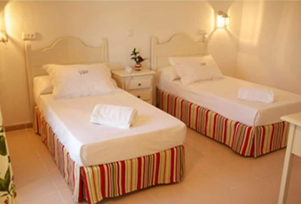 Hotel La Villoria 메디나시도니아 외부 사진